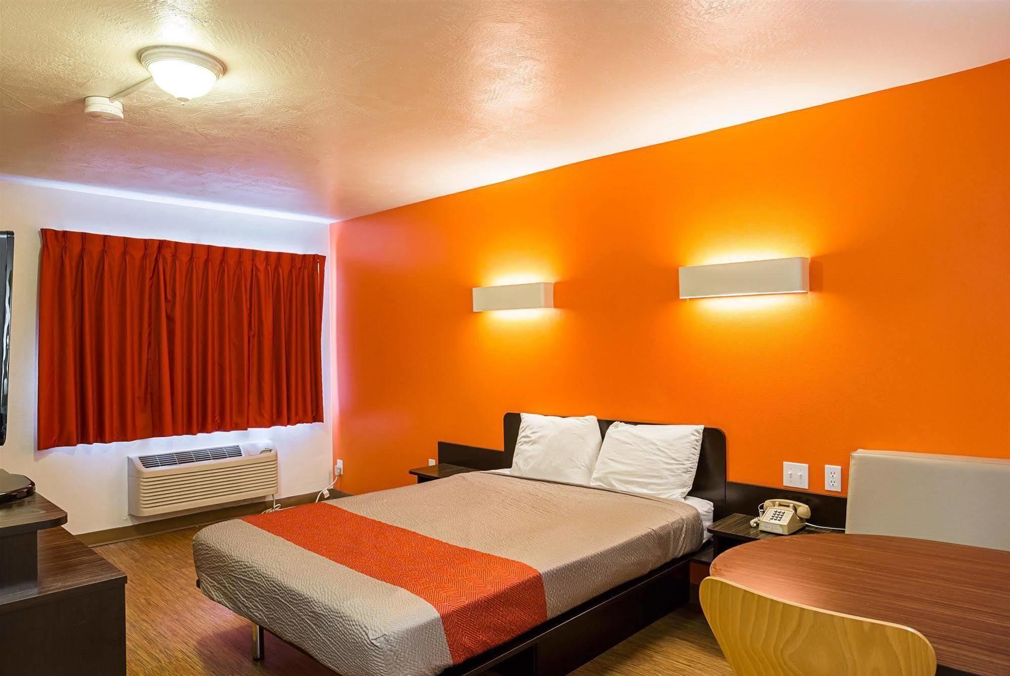 Guest House Ellensburg Bagian luar foto