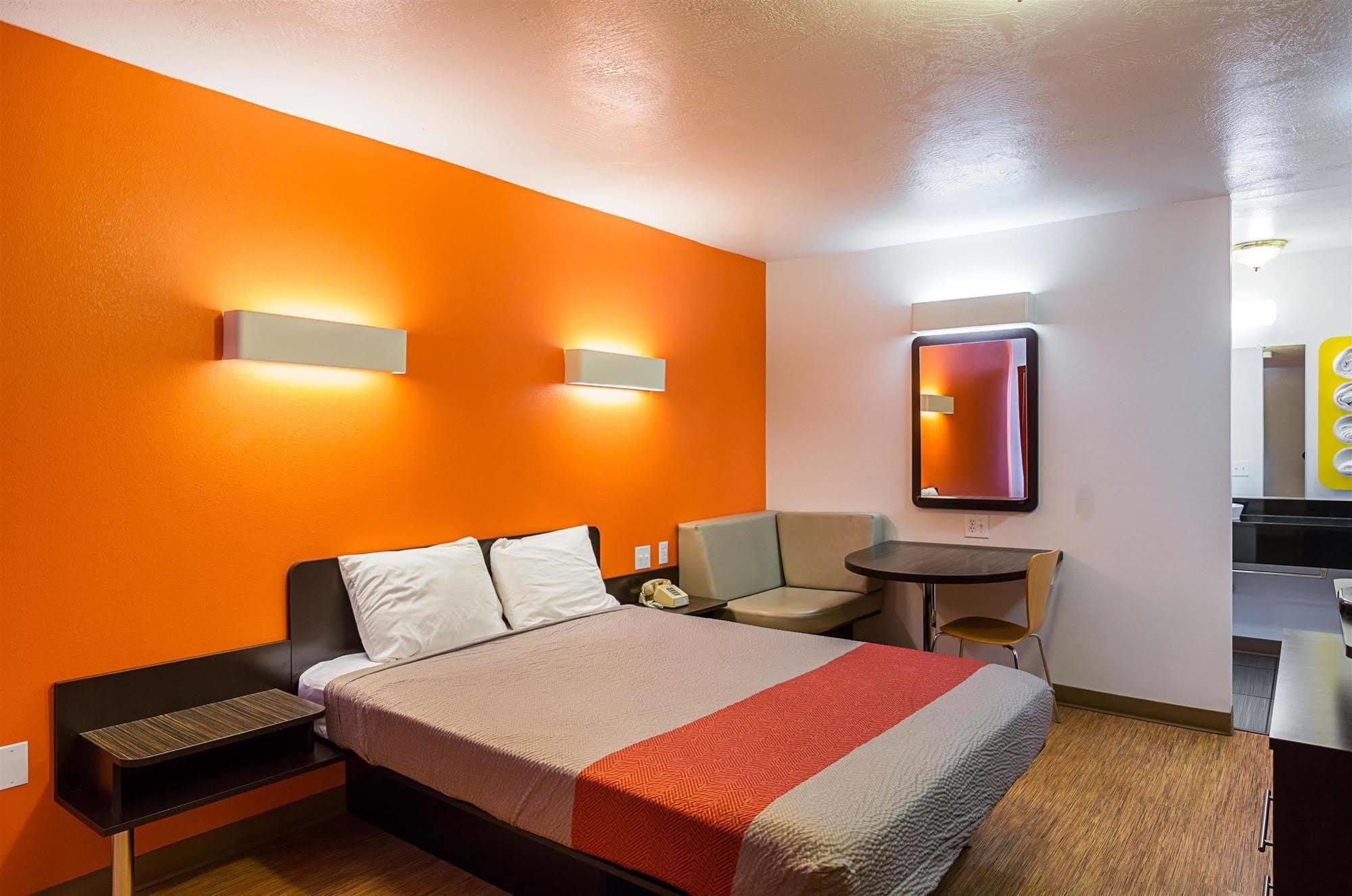 Guest House Ellensburg Bagian luar foto